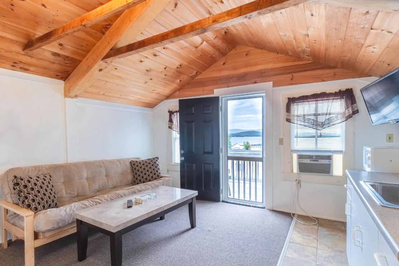 Half Moon Motel & Cottages Weirs Beach Eksteriør bilde