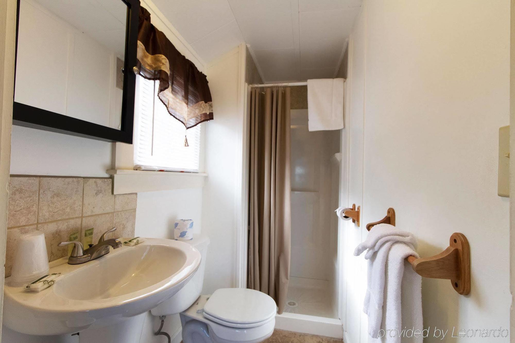 Half Moon Motel & Cottages Weirs Beach Eksteriør bilde