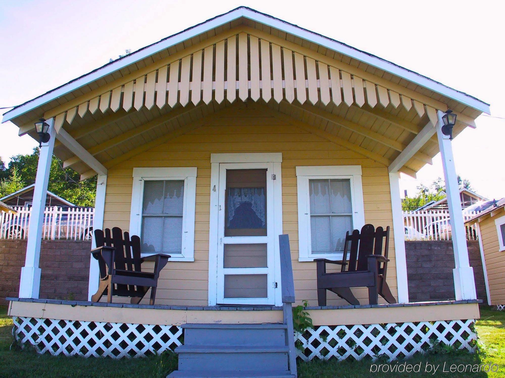 Half Moon Motel & Cottages Weirs Beach Eksteriør bilde
